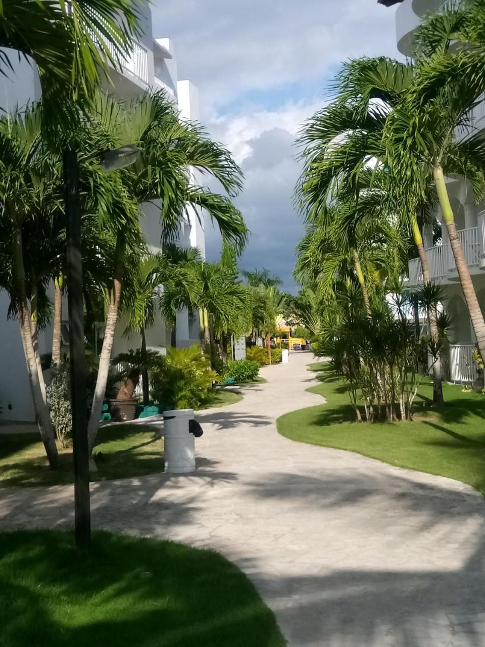 Apartamentos Y Habitaciones Sol Dominicus Solo Adultos Las Lagunas Exterior foto